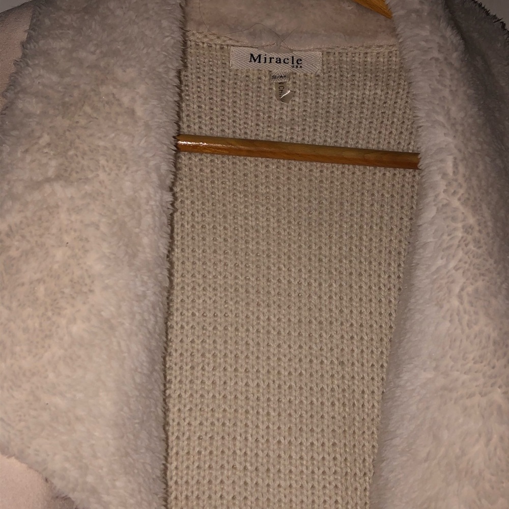 Beige fuzzy neck cardigan